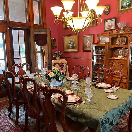 إنديانابوليس Mansion On The Mile B&B المظهر الخارجي الصورة